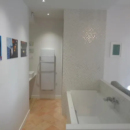 فندق مبيت وإفطار Le Qui Dort