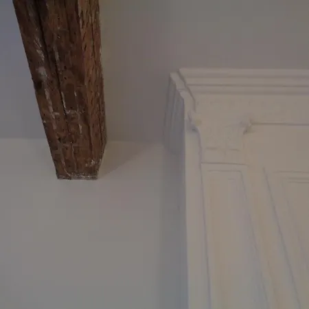 فندق مبيت وإفطار Le Qui Dort Montricoux