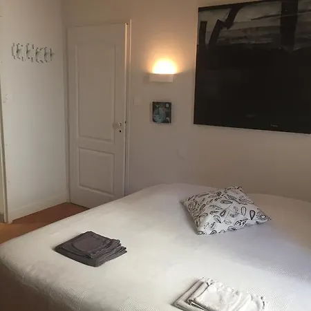 Le Qui Dort Montricoux