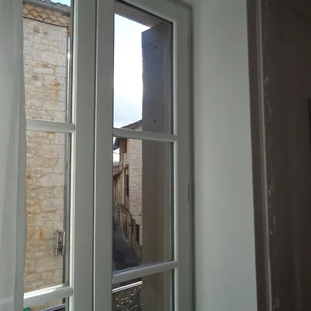 Le Qui Dort Bed & Breakfast 3*